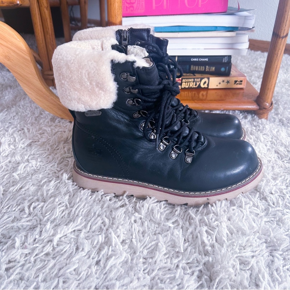 Royal Canadian Boots | Lethbridge | 8.5 | Black | Shearling | Winter | Lace Up